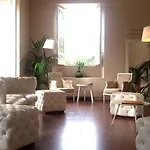Mon Repos Hotel 3*