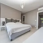 Mon Repos Hotel