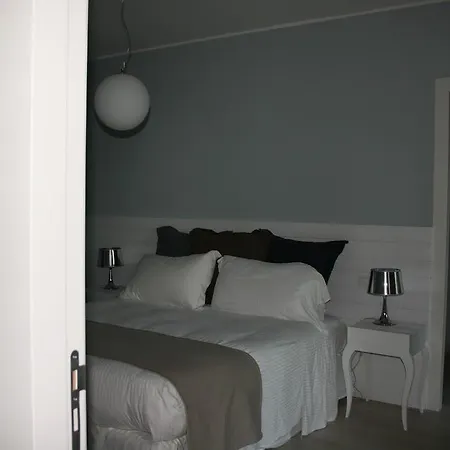Mon Repos Hotel
