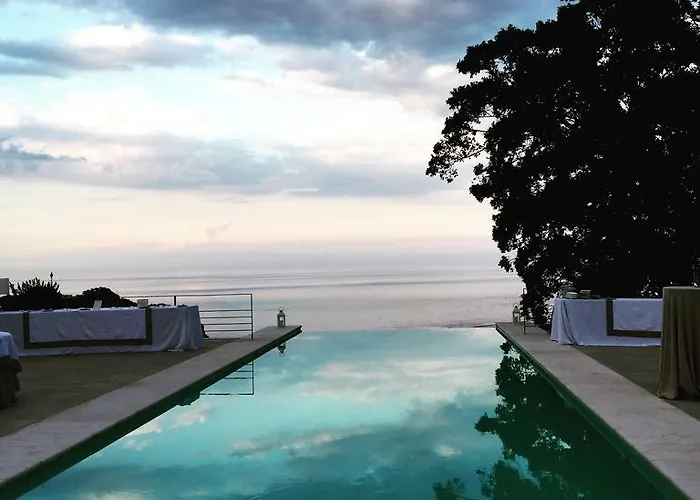 Mon Repos 陶尔米纳