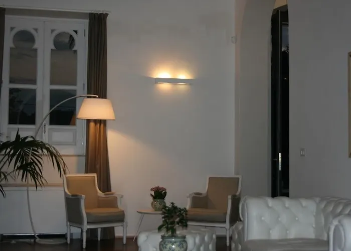 Mon Repos 陶尔米纳